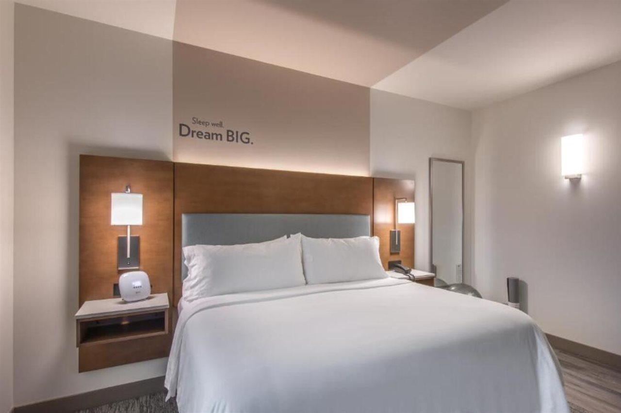 Even Hotel Atlanta - Cobb Galleria By Ihg Смирна Экстерьер фото